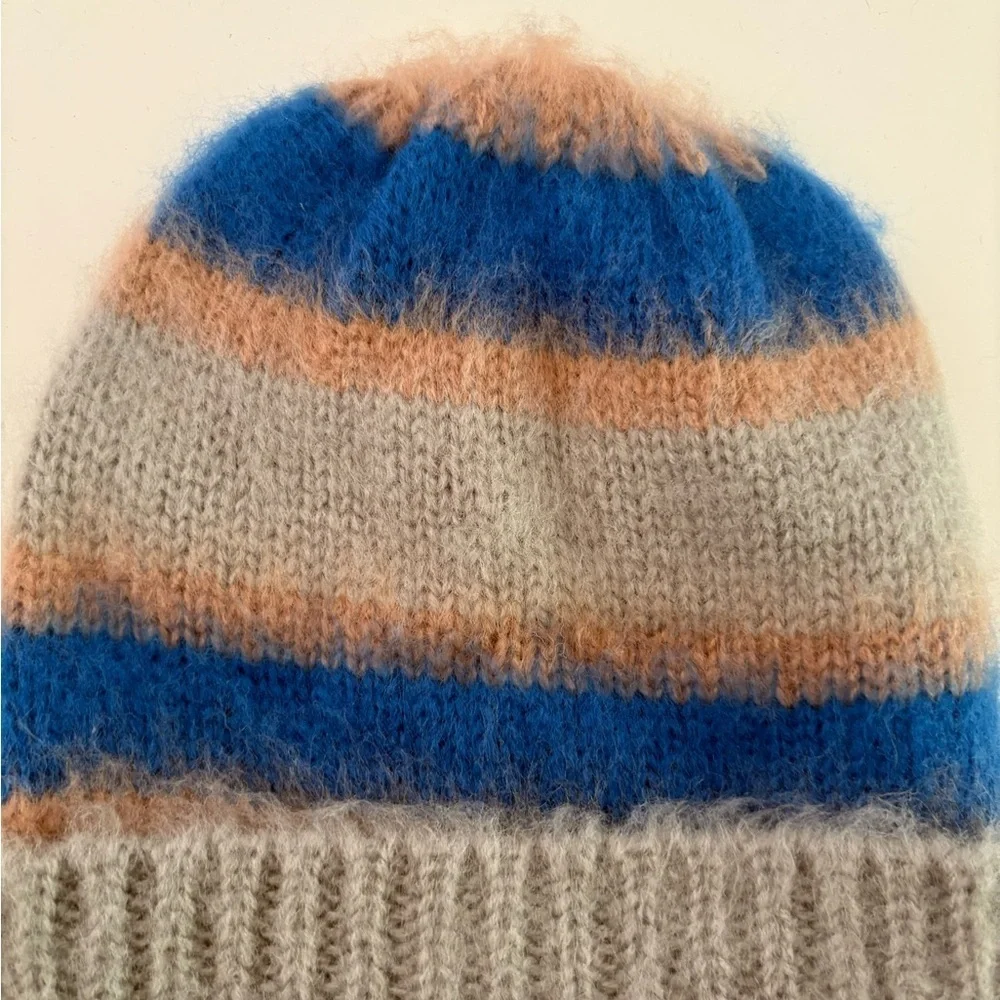 NWOT Free People The Groove Stripe Beanie